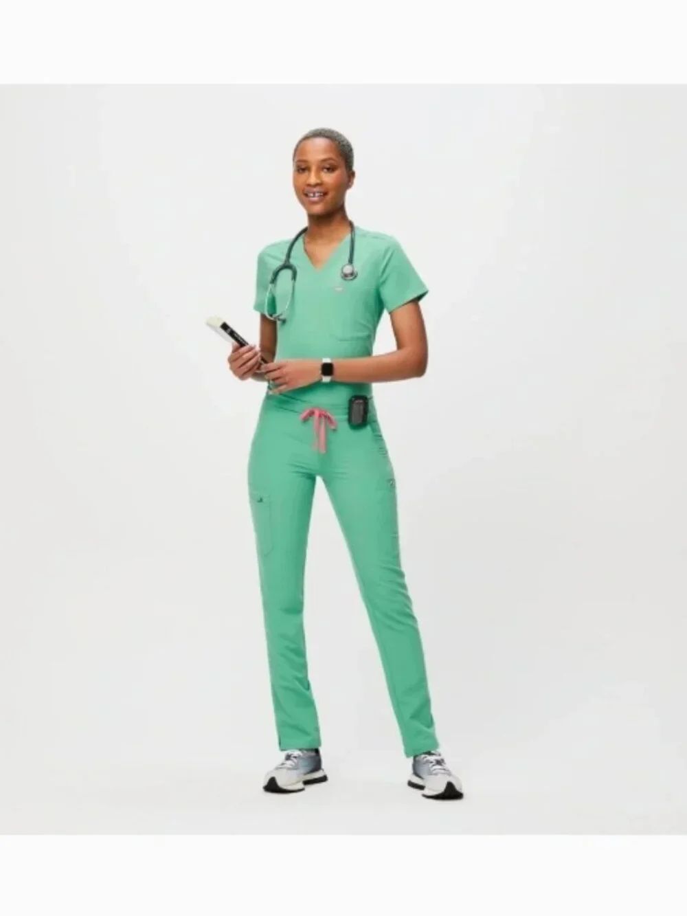 Like New! FIGS Kade Cargo Scrub Pants Surgical Green PO#7038 Size M/T